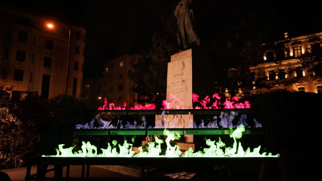 Halhatatlanok napja – Örökké él, aki a hazaért hal meg