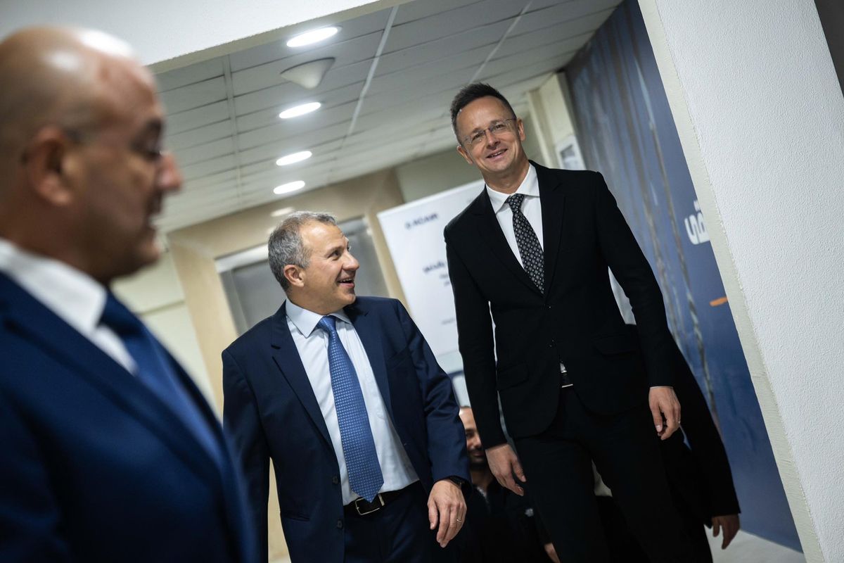 Szijjártó Libanonban