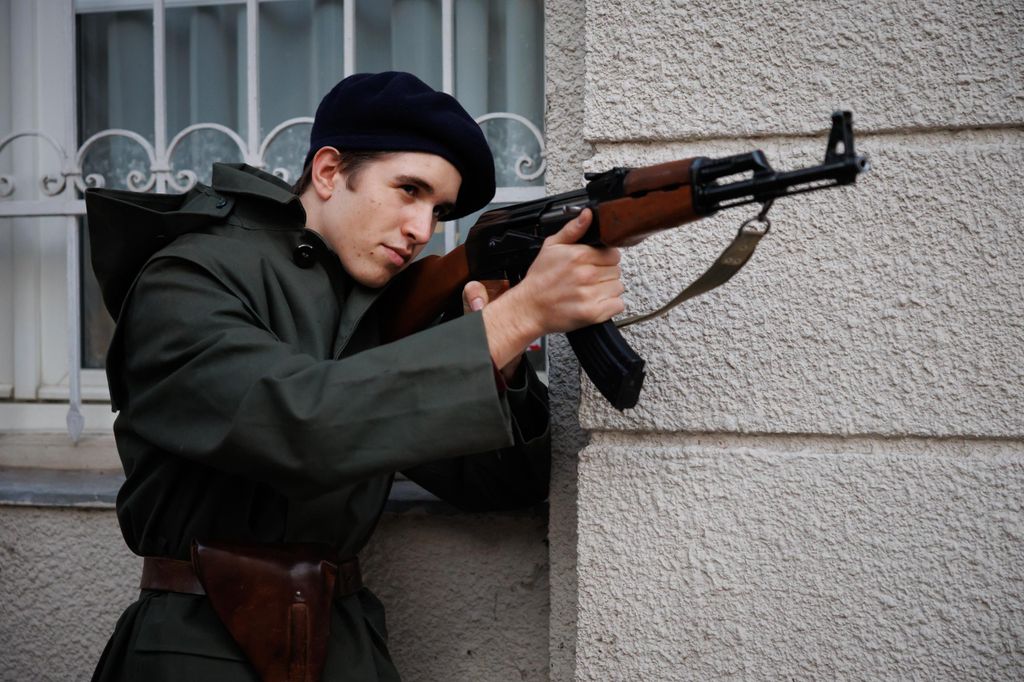 20251104 -- Halhatatlanok napja, Bem tér, hagymányörzők // fotó: Hatlaczki Balázs