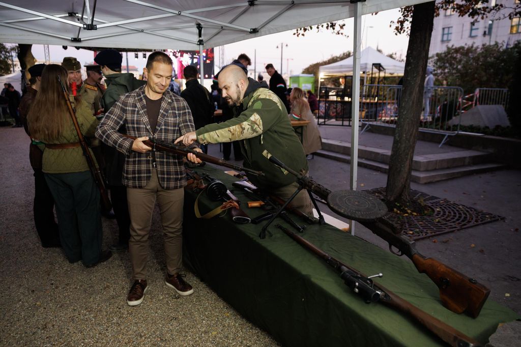 20251104 -- Halhatatlanok napja, Bem tér // fotó: Hatlaczki Balázs