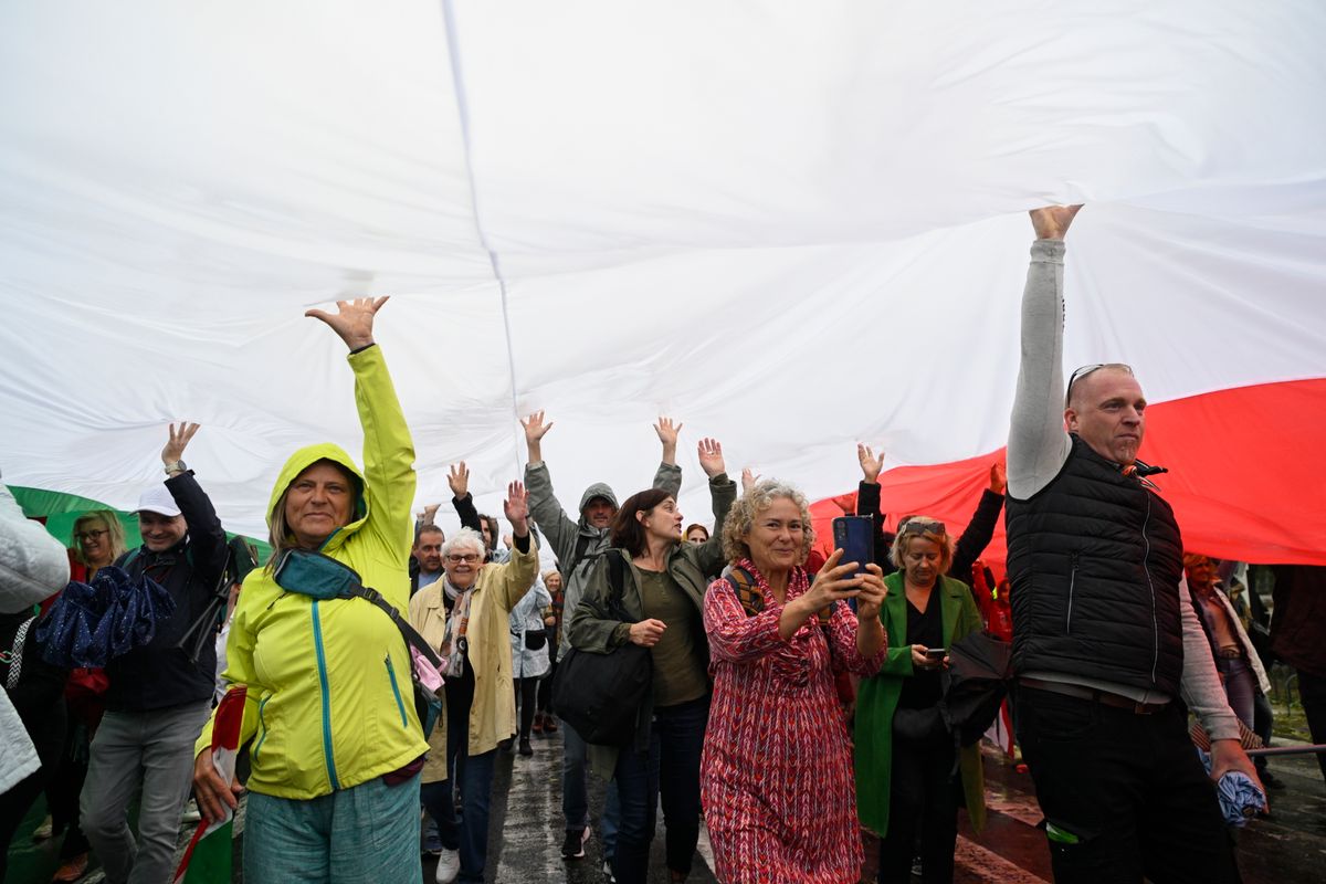 A szektások most bebizonyítják, hogy nem csak szektások, de még nagyon buták is