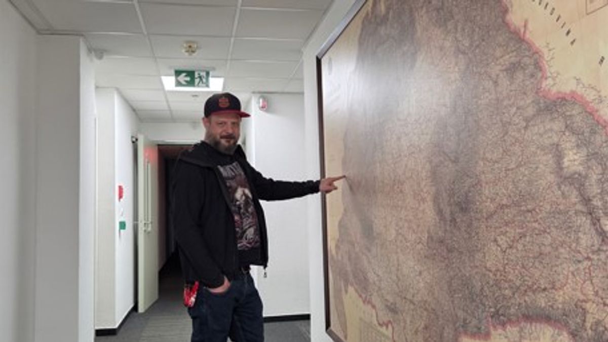 Világunk megrontója, a mindent is kiszivárogtató Ambrózy