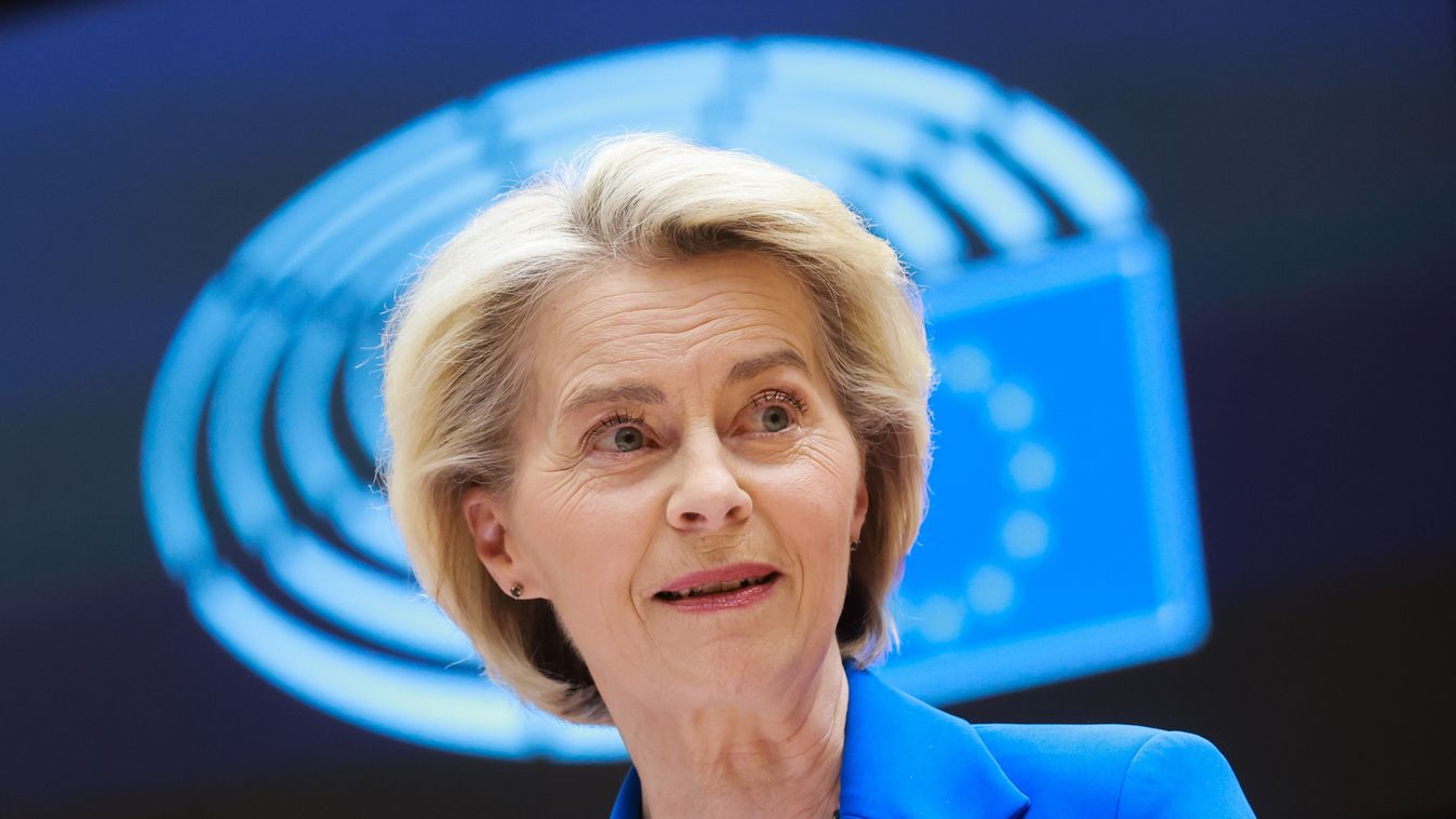 Von der Leyen háborút akar és vissza akarja állítani egész Európában a sorkatonaságot.