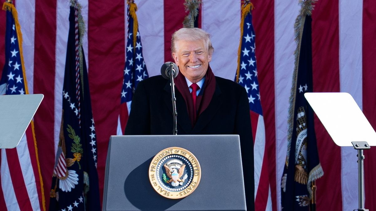 Úgy tűnik rendesen megfizet a BBC a hazudozásért: Egymilliárd dolláros kártérítést is követelhet Donald Trump a csatornától