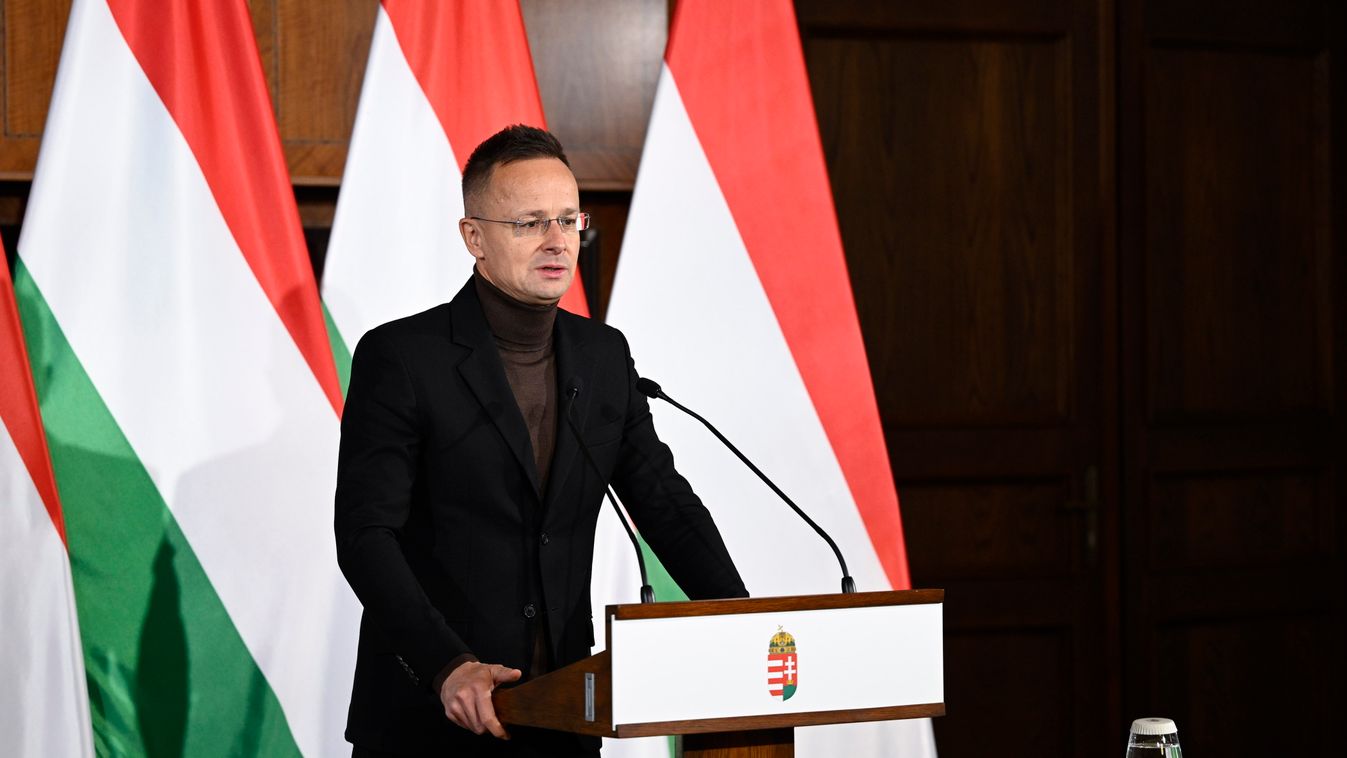 Szijjártó: be kell fejezni az európai emberek pénzének Ukrajnába küldését!