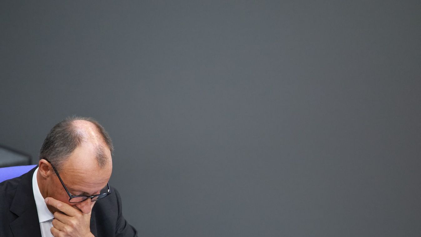 Őrjöng Friedrich, a germán kancellár Orbán moszkvai útja miatt