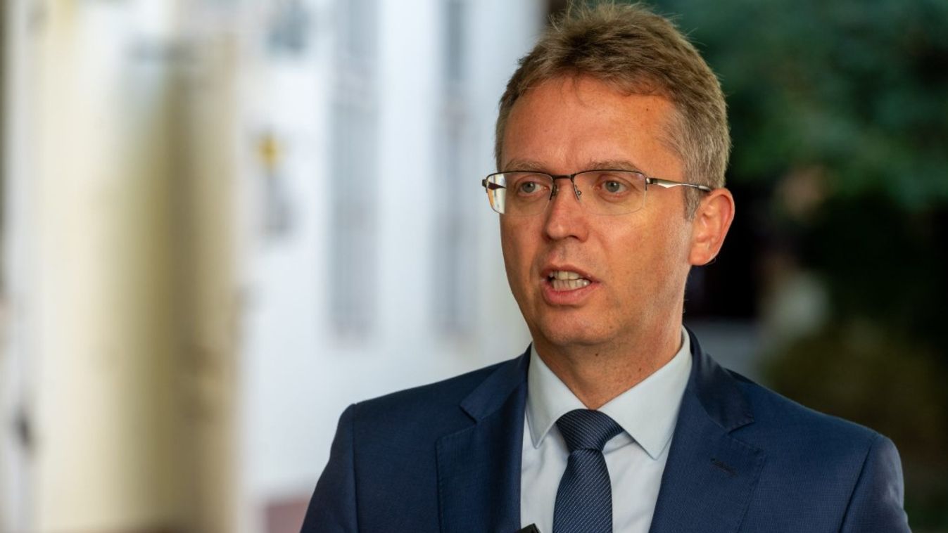 KIM: Magyarország elutasítja az antiszemitizmus minden formáját