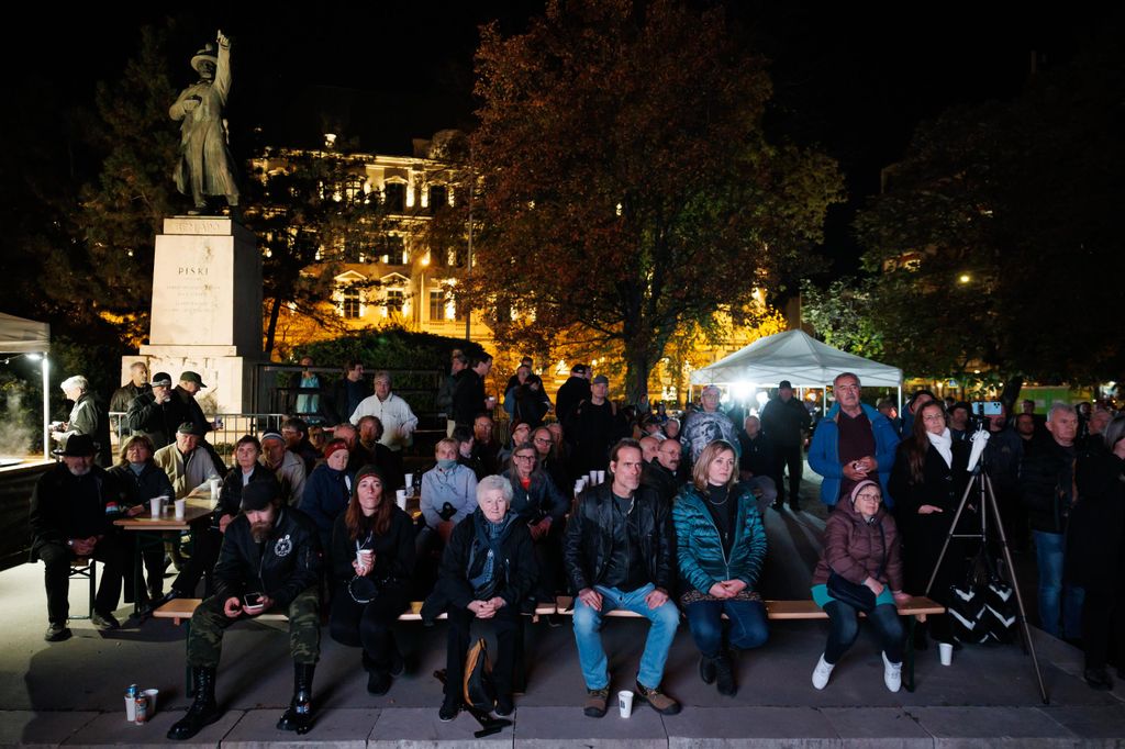 20251104 -- Halhatatlanok napja, Bem tér // fotó: Hatlaczki Balázs