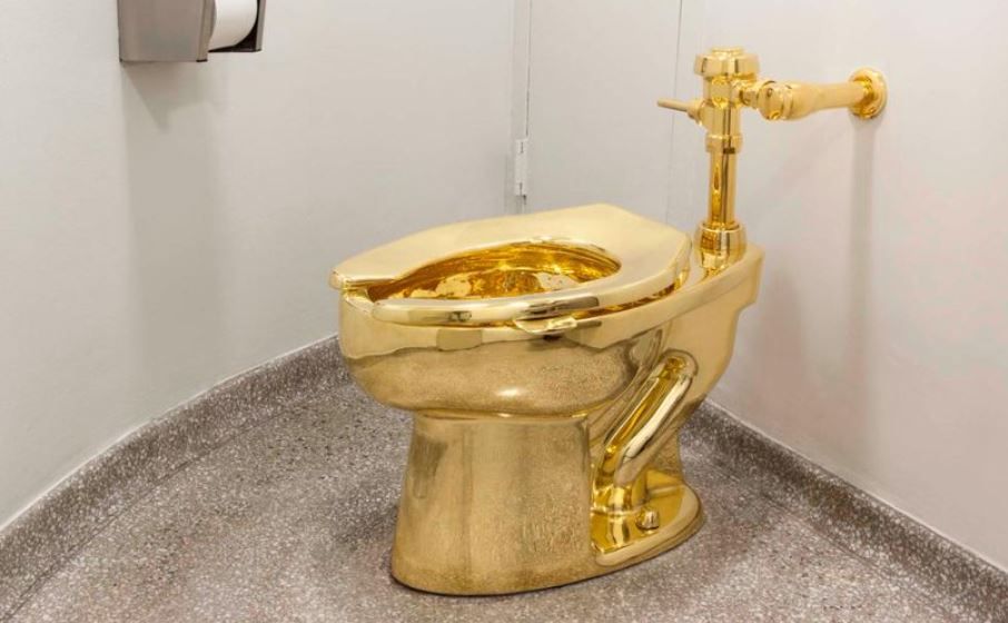 Ukrán politikusok alapfelszerelése