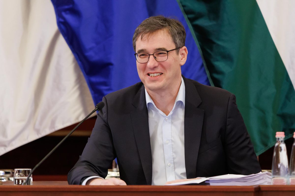 Hiába röhögcsél idétlenül Karácsony Gergely, ő és a brigádja felelős Budapest romlásáért.