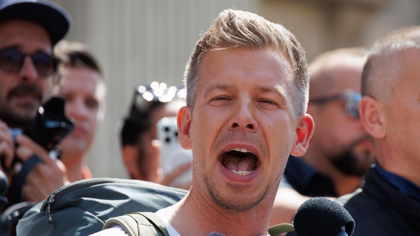 Magyar Péter szerint "szintet léptek", ezért a tiszás jelölteknek továbbra is "kuss" a nevük