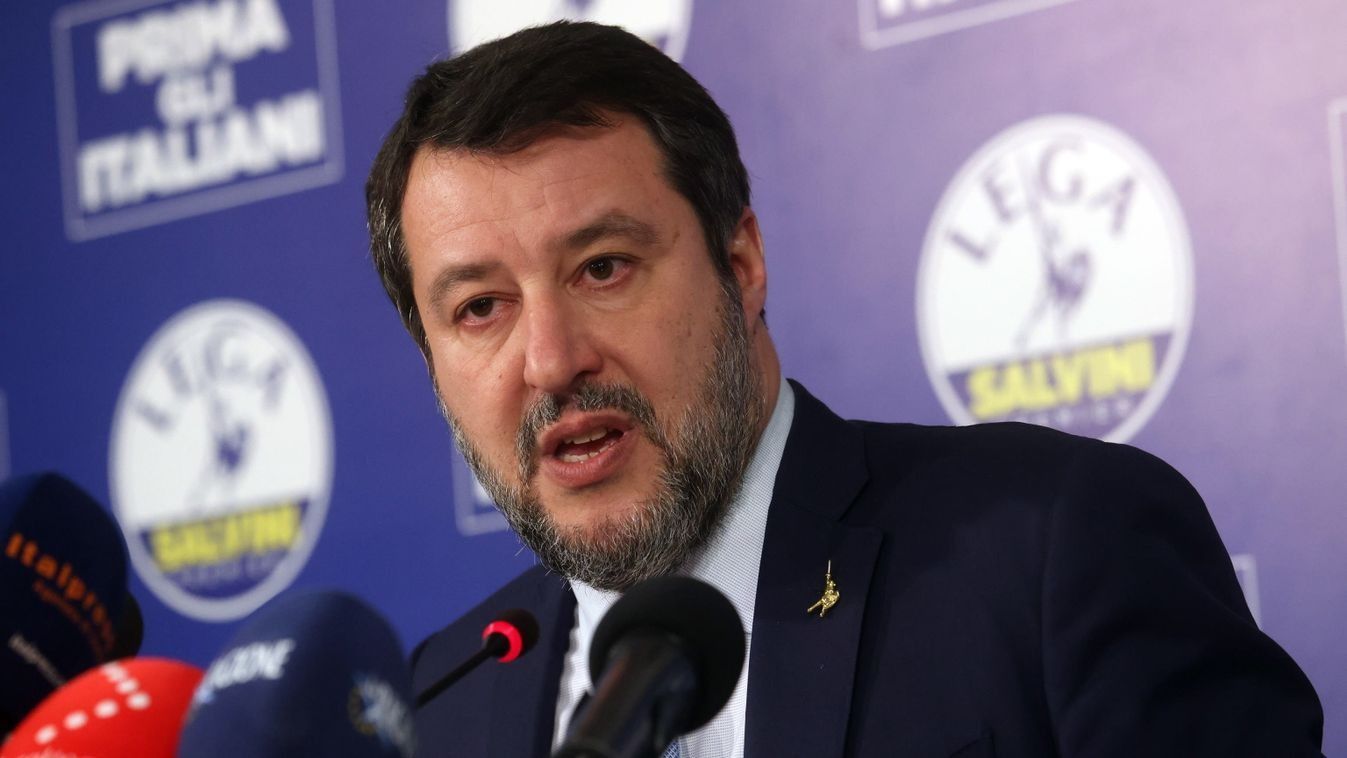 Salvini szerint az ukránok is jobban járnak, hogy nem a fegyverkező Macron dönt a békéről, hanem Donald Trump