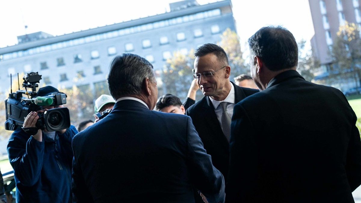 Szijjártó Péter: tartozunk annyival az isonzói hősöknek, hogy nem engedjük magunkat belerángatni a háborúba