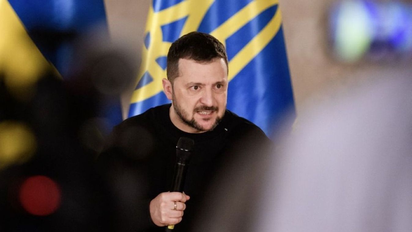 Kinek kellett ez? Zelenszkij a világra zúdíthatja az ukrán fegyverfelesleget