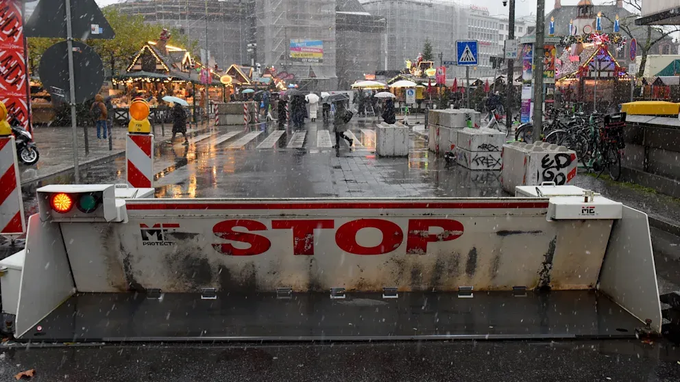 Beton erődítmények lettek a karácsonyi vásárok