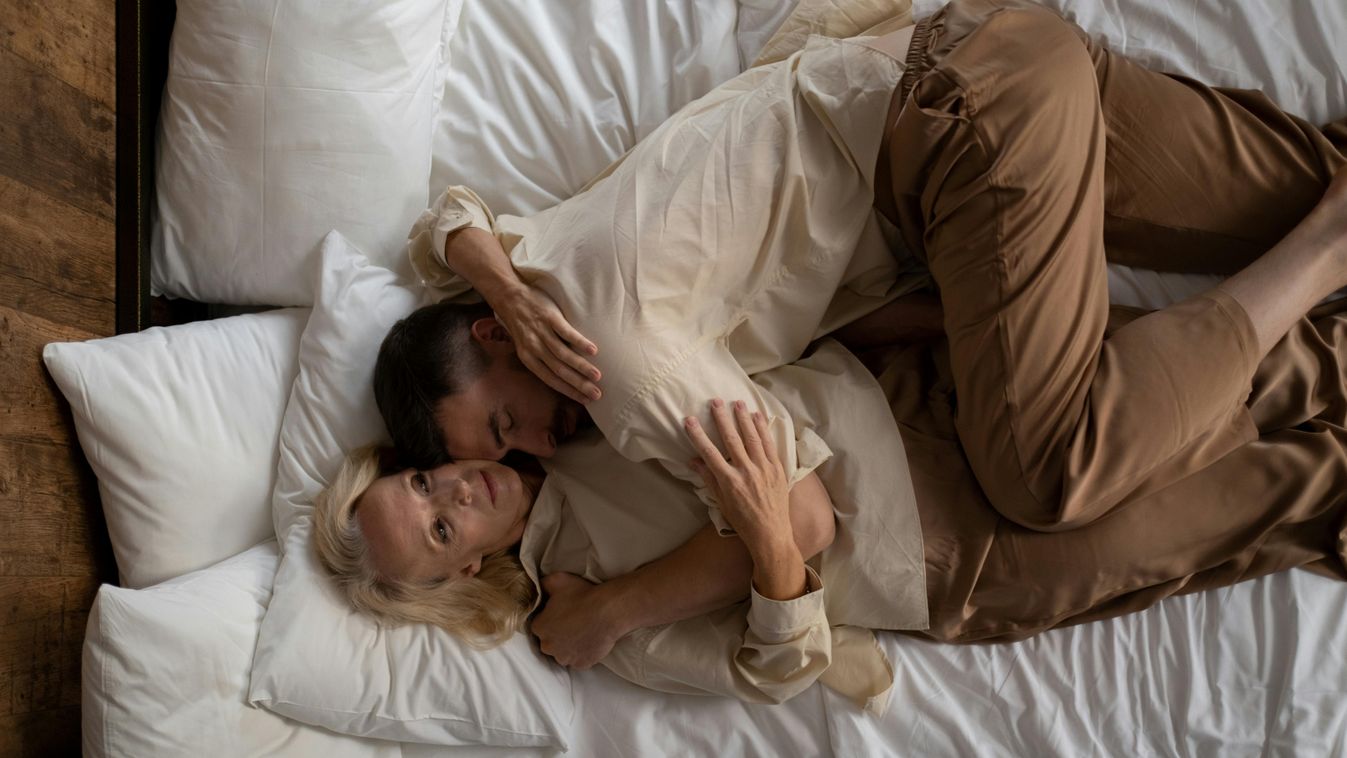 A vágyölő szex kapujában áll Magyarország a DK-nak köszönhetően