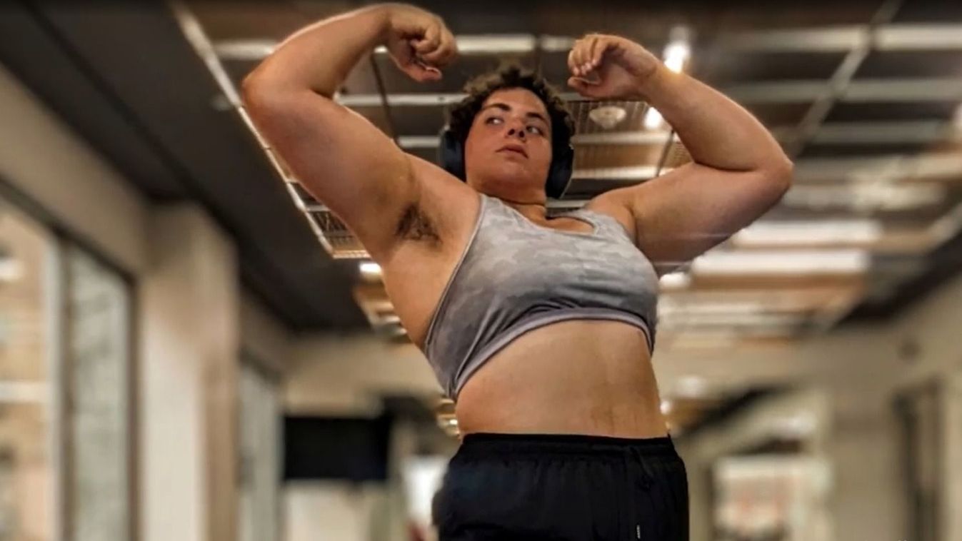 A világ legerősebb nője egy férfi lett, de a pornós múlt lebuktatta