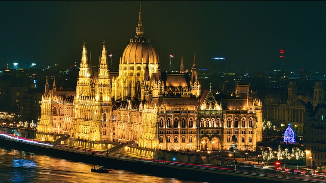 Bolond év megy, bolond év jön