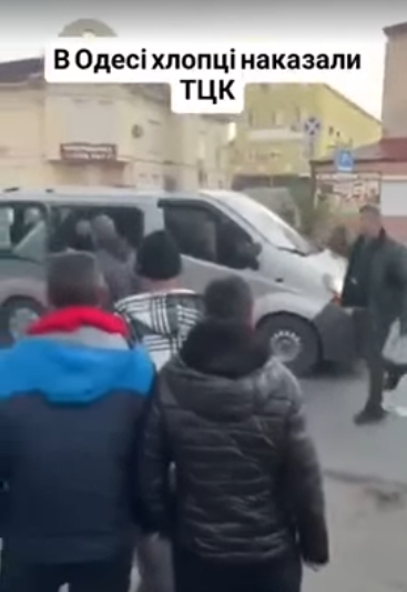 Odessza nem hagyja a fiait