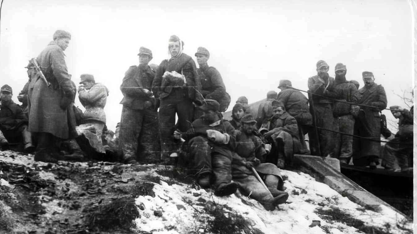 Így karácsonyoztak a hadifoglyok 1945 Szentestéjén