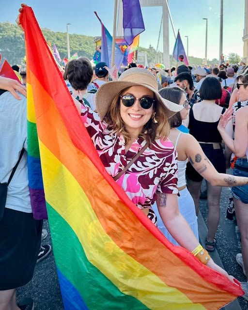 Cseh Katalin nagyon lelkes meleglobbista lett a napokban. 