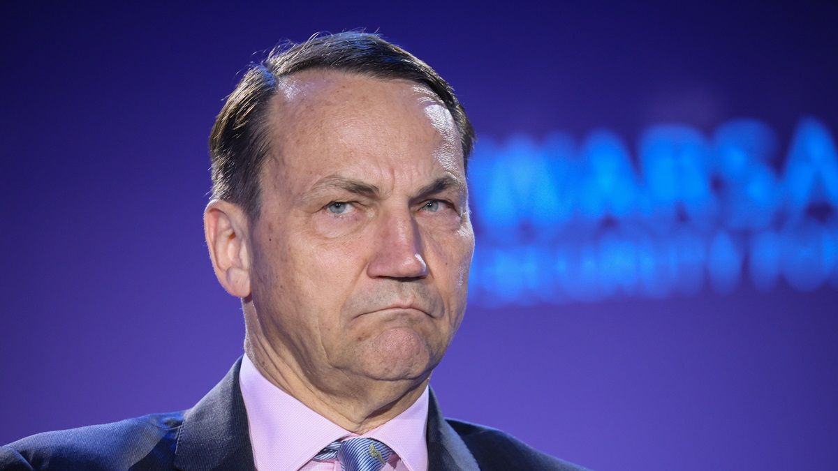 A lengyel külügyminiszter szerint Orbán Anita garancia arra, hogy Magyarország támogatja az ukrán és lengyel fegyverkezést