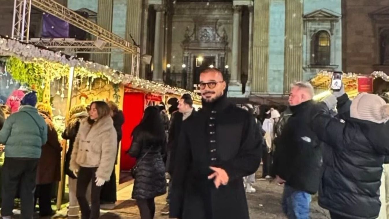 Szabó Tímea b#*izással hangolódik az ünnepekre