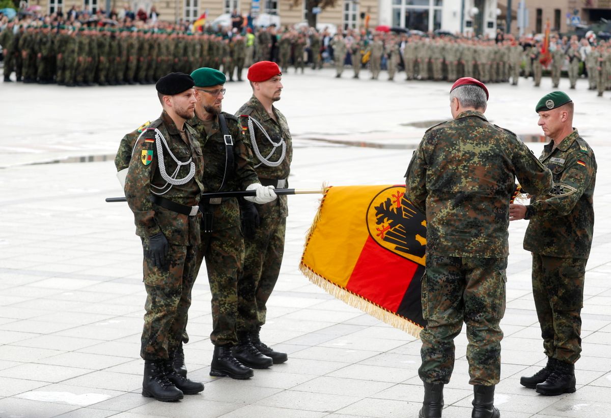 Teljes háborús "tébolyban" vannak a németek - A Bundeswehr parancsnoka szerint folyamatosan nő a fenyegetettség