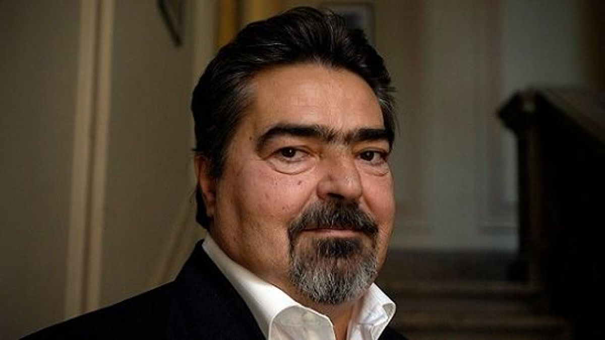 ÚJABB BALOS dinoszaurusz