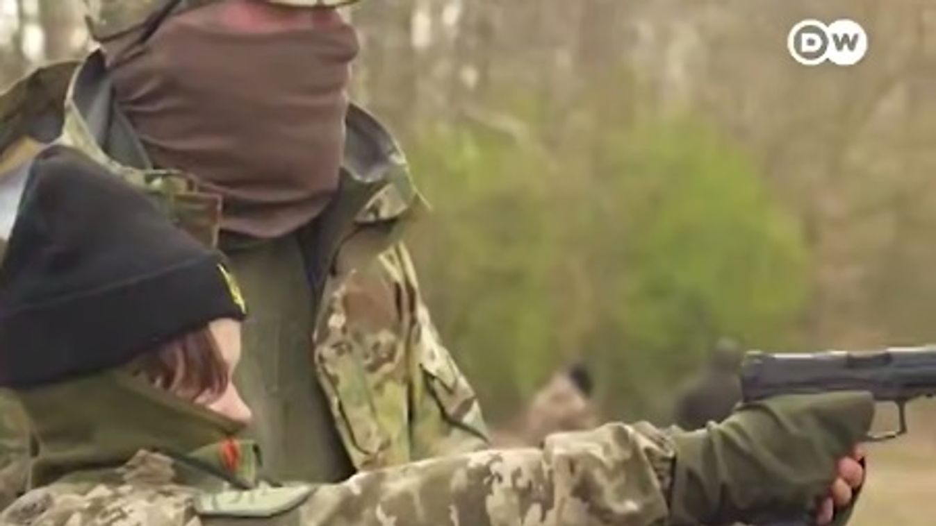 Az iskolapadból a háborúba