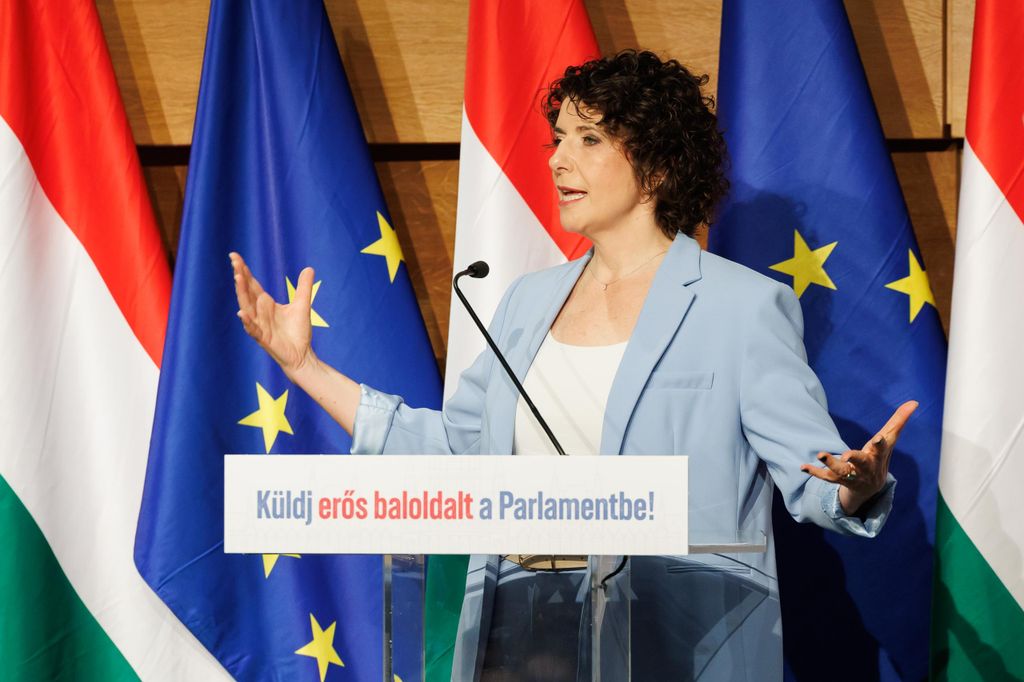 20260131 -- Dobrev Klára évértékelő beszéde a Helia Hotelben. // fotó: Hatlaczki Balázs