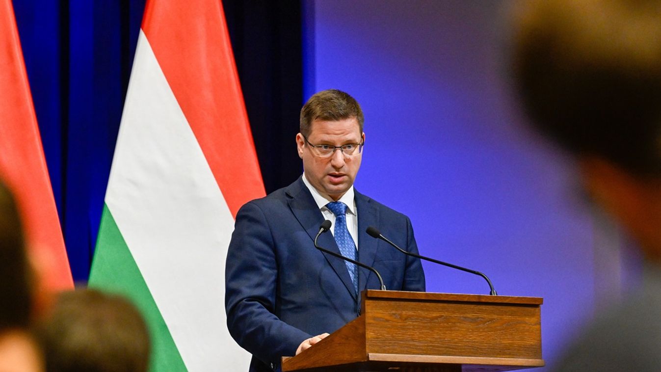 Gulyás Gergely a Kormányinfón: Ukrajnának semmi köze hozzá, mire költi Magyarország az adófizetők pénzét (ÉLŐ - FRISSÜL)