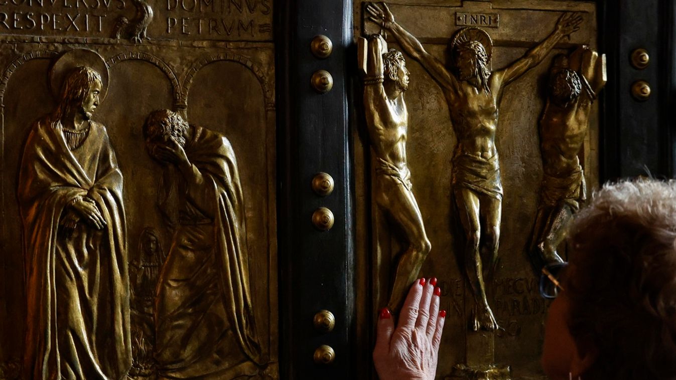 Rendkívüli biztonsági készültség a Vatikánban