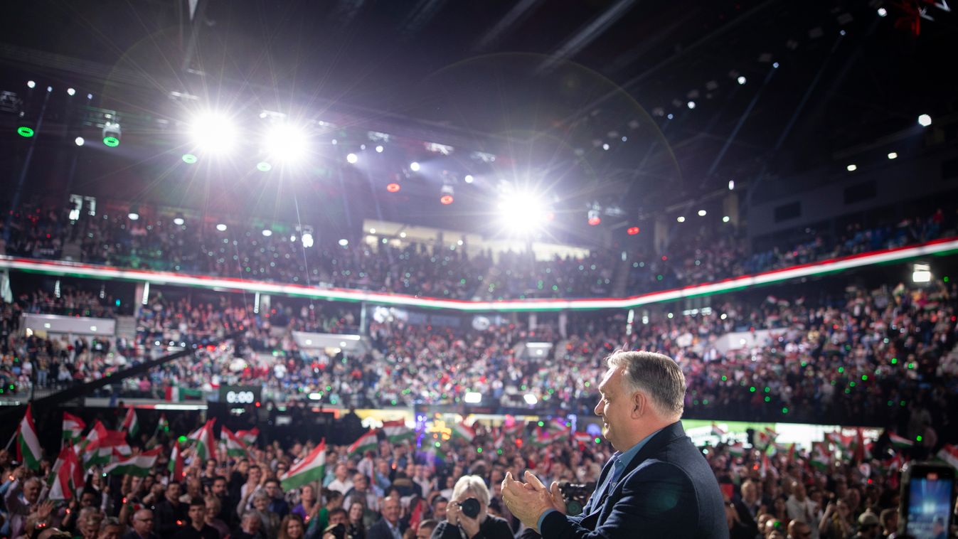 A Politico már arról ír, hogy Orbán Viktor lehet a választás esélyese