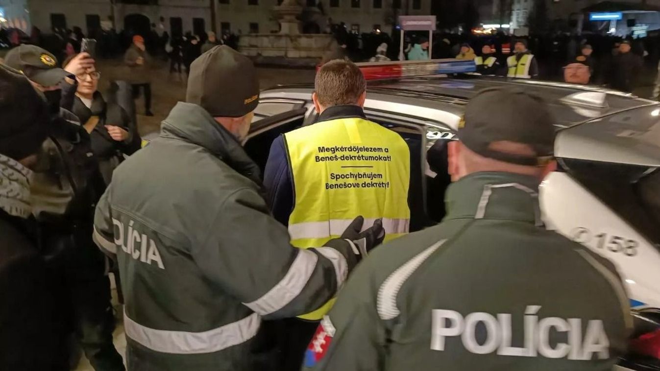 Félelmek egymás ellen - Szlovákia addig keménykedik, amíg hagyják