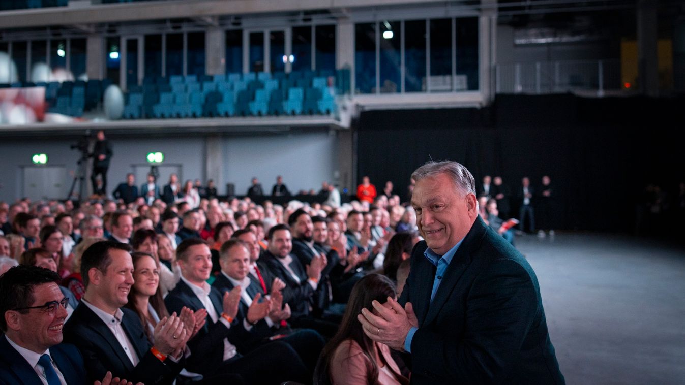 Orbán egy régi klasszikussal reagált a kitálaló tiszás történeteire