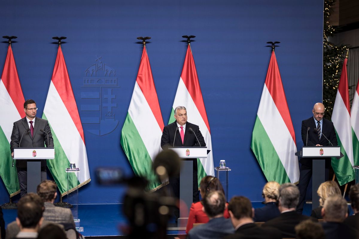 KOVÁCS Zoltán; ORBÁN Viktor; GULYÁS Gergely, Népszava