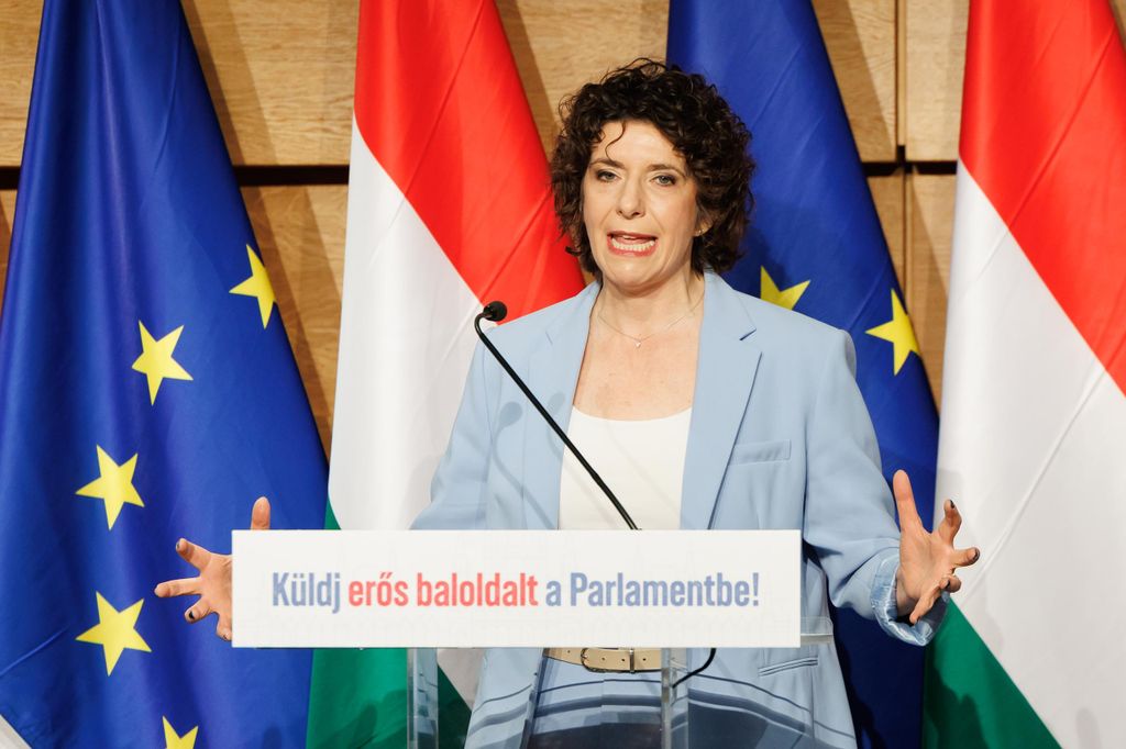 20260131 -- Dobrev Klára évértékelő beszéde a Helia Hotelben. // fotó: Hatlaczki Balázs