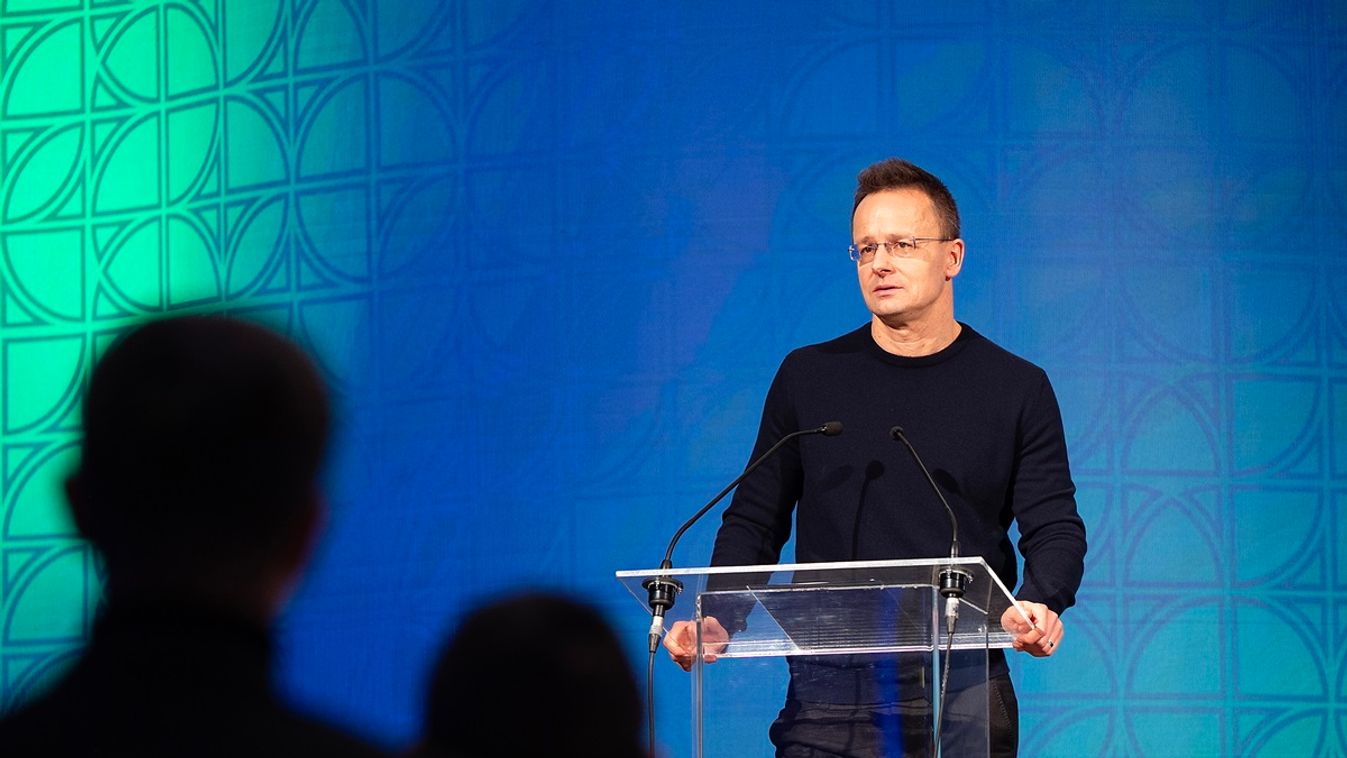 Szijjártó Péter: Ukrajna megkezdte a nyílt, szégyenletes beavatkozását a magyarországi választásba