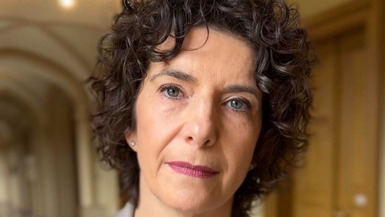 A DK eddig tagadta a rezsicsökkentés létezését is, most annak emelésével kampányol