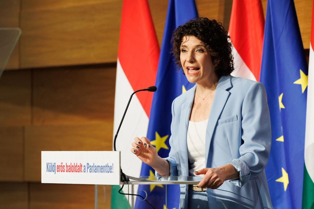 20260131 -- Dobrev Klára évértékelő beszéde a Helia Hotelben. // fotó: Hatlaczki Balázs