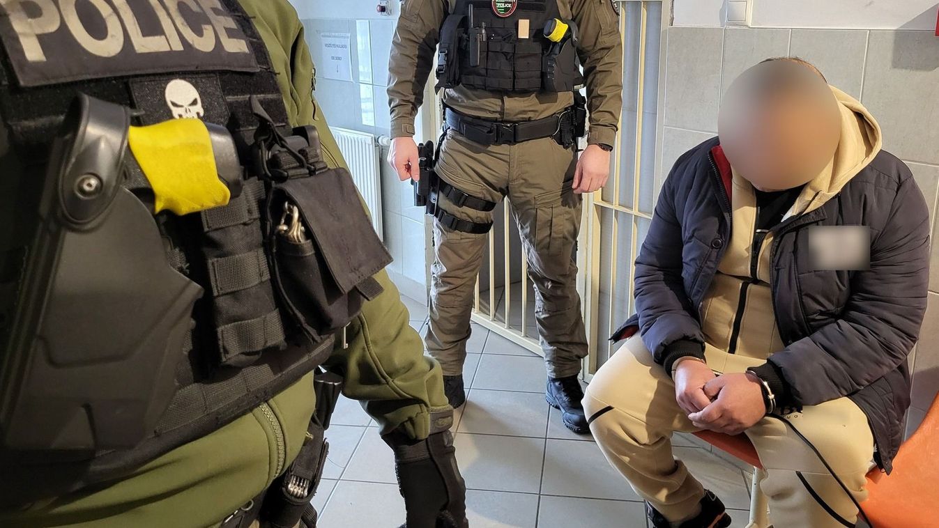 Nőket kényszerített szexmunkára egy szabolcsi strici, ujjnyi vastag aranyláncra is jutott