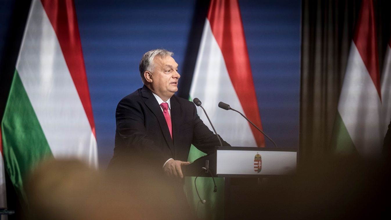 Orbán Viktor: 2025 megadta a kegyelemdöfést a liberális világrendnek (VISSZANÉZHETŐ)