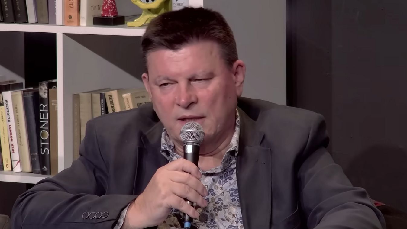 Vádemelés Káncz Csaba ellen vezető politikusokat érintő internetes rágalmazás miatt