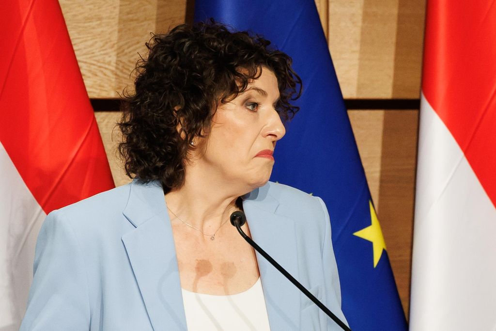 20260131 -- Dobrev Klára évértékelő beszéde a Helia Hotelben. // fotó: Hatlaczki Balázs