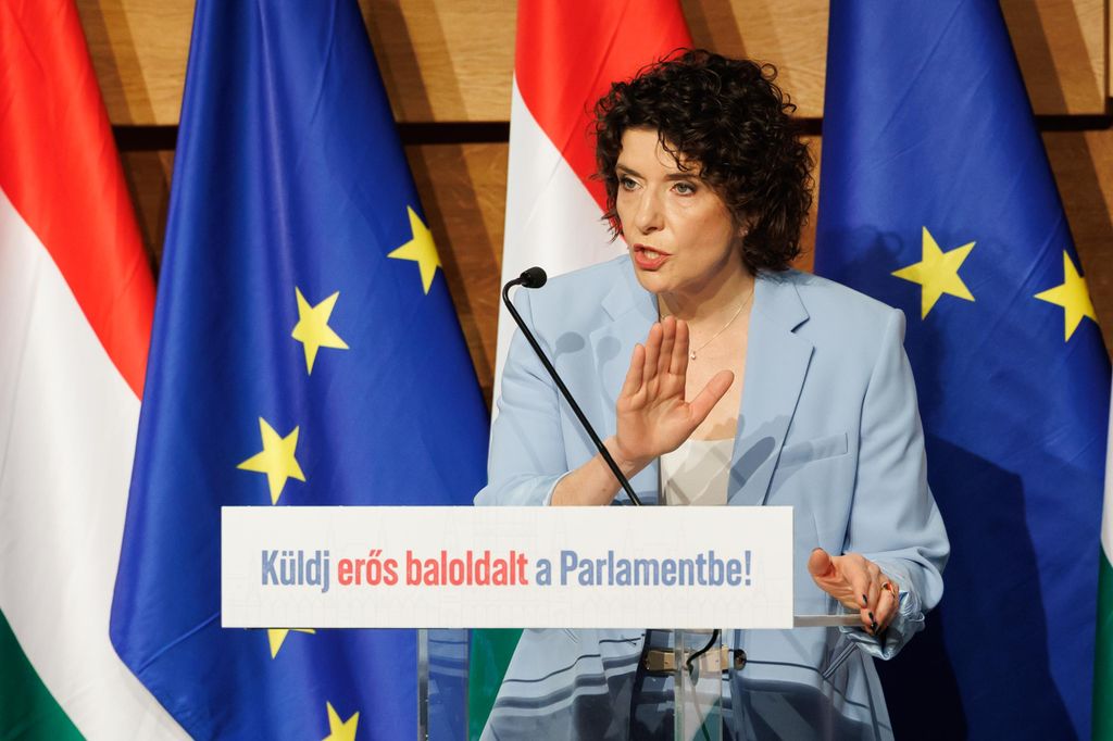 20260131 -- Dobrev Klára évértékelő beszéde a Helia Hotelben. // fotó: Hatlaczki Balázs