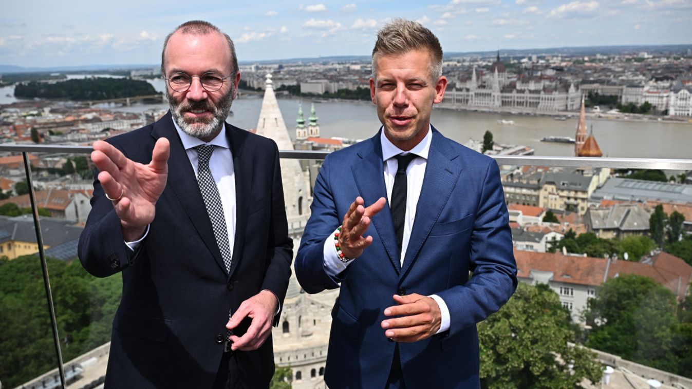 Szijjártó Péter: Az Európai Néppárt csak Ukrajna-párti erőkkel működik együtt, tehát az EPP tag Tisza is az