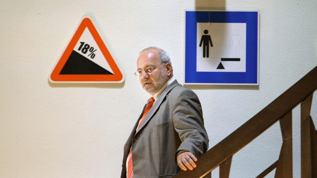 Eörsi Mátyás, a kisbetűs hazaáruló