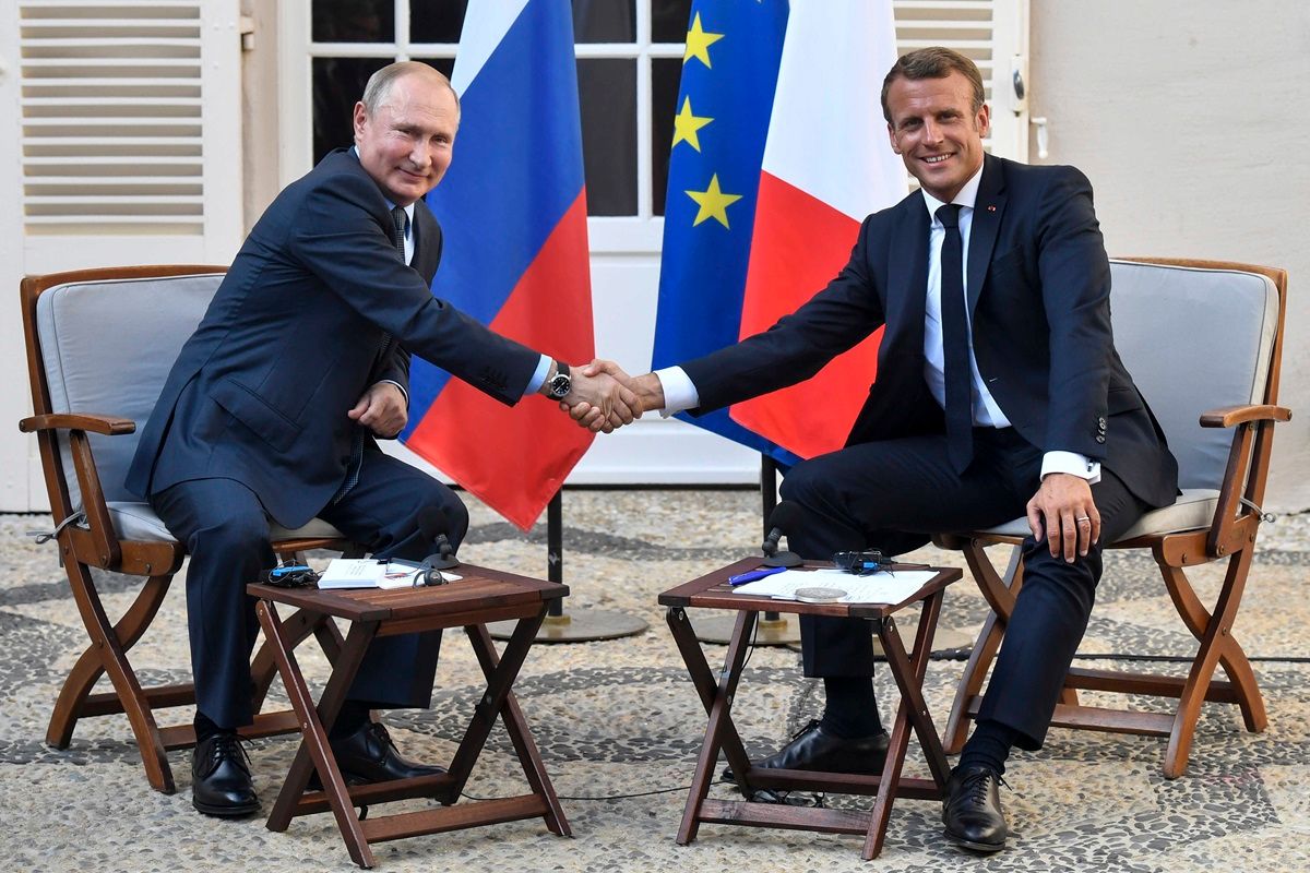 MACRON, Emmanuel; PUTYIN, Vlagyimir