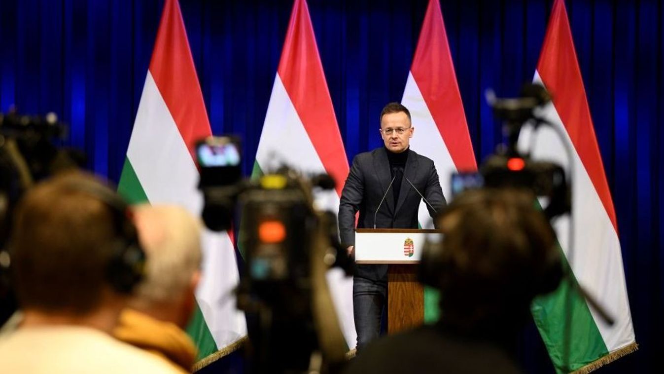 Szijjártó Péter: a magyar kormány nem enged Ukrajna zsarolásának